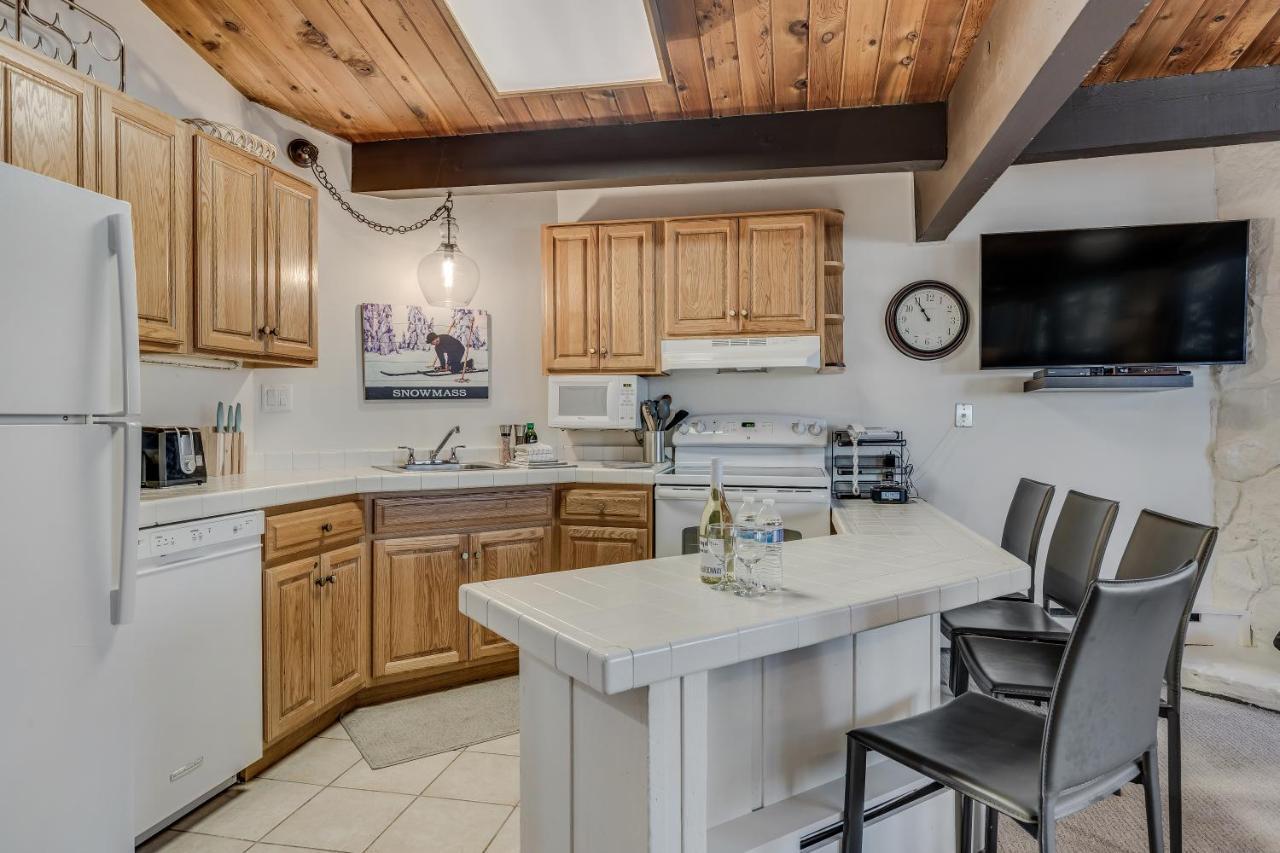 Laurelwood Condominiums 113 スノーマス・ビレッジ エクステリア 写真